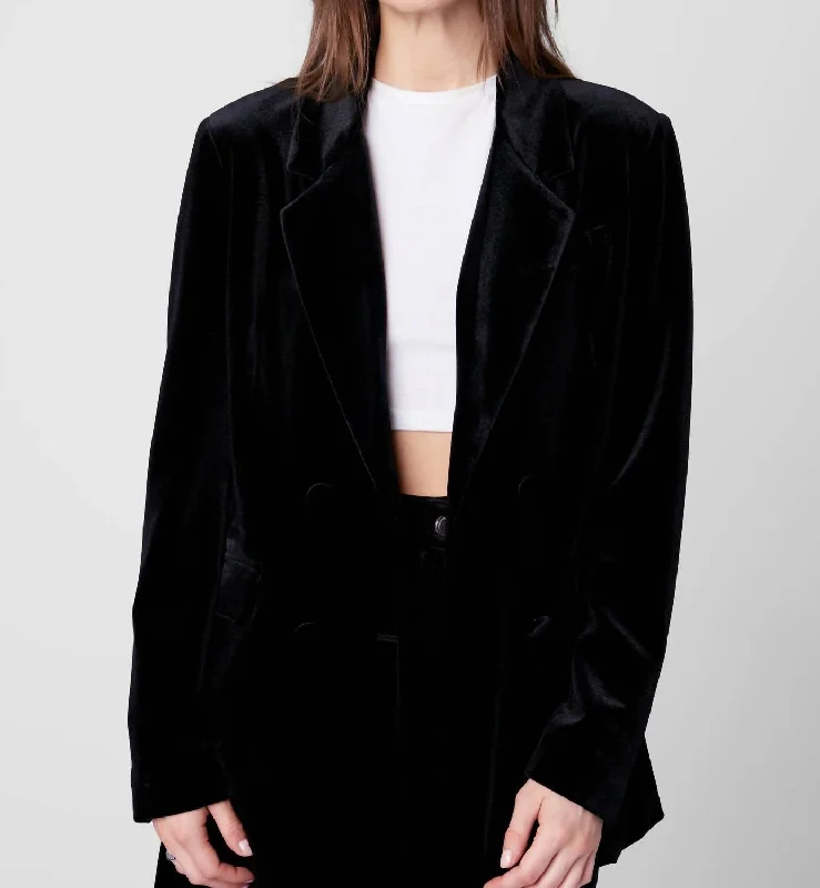 Last Dance Blazer In Black Women’s Black Blazer